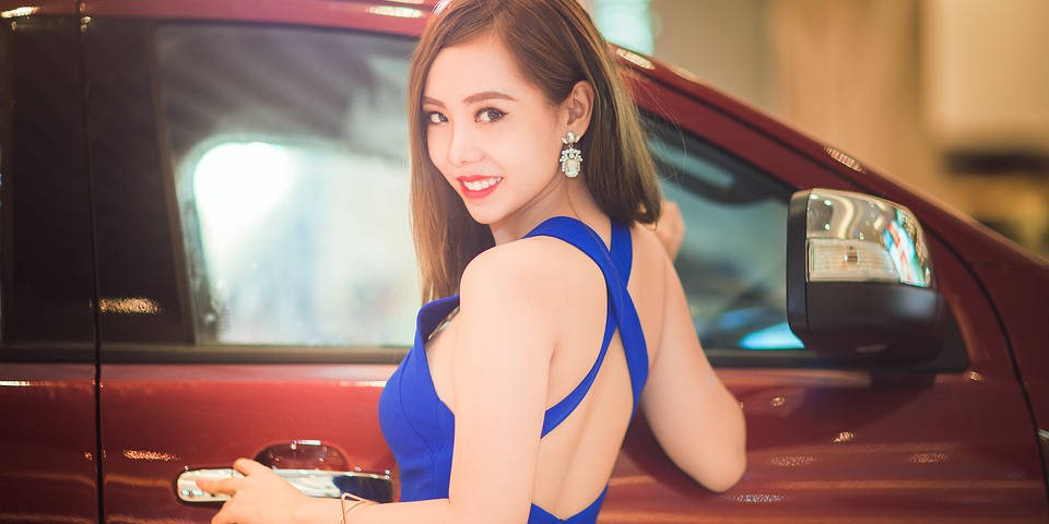 Wynajmij auto przez internet